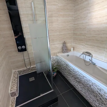 Prázdninový dům Familiale Avec Piscine Privee - 8 Pers - La Rochelle Ile De Re *