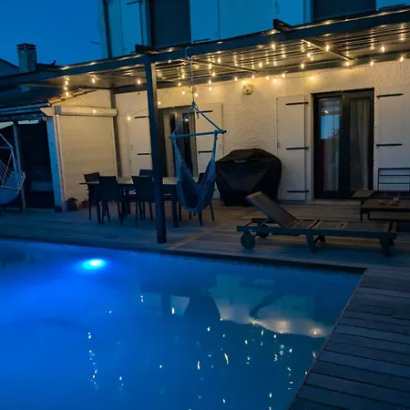 Familiale Avec Piscine Privee - 8 Pers - La Rochelle Ile De Re *