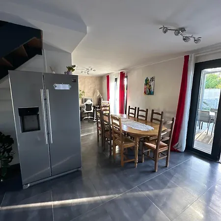 度假居 Teresa Beaute - Grande Maison 4 Proche La Rochelle Ile De Re Avec Piscine 佩里尼