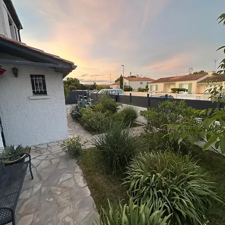 Familiale Avec Piscine Privee - 8 Pers - La Rochelle Ile De Re Prázdninový dům *