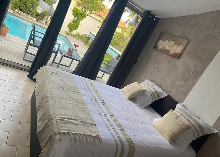 Casa de Férias Teresa Beaute - Grande Maison 4 Proche La Rochelle Ile De Re Avec Piscine